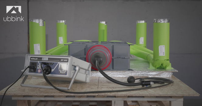 Význam (ne)těsnosti vzduchotechniky, 6. díl: Jak ověříme, kolik vzduchu nám z rozvodů uniká?