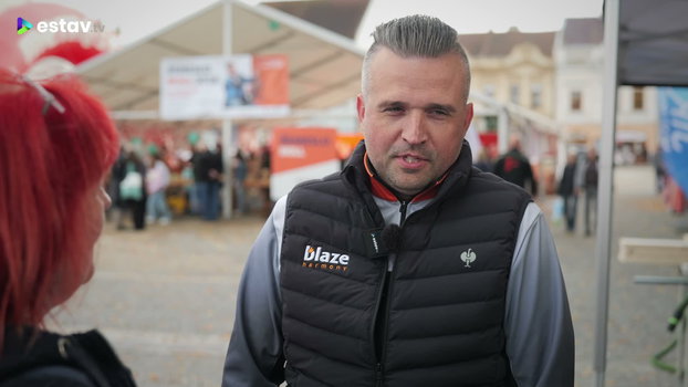 Dřevo a pelety jako jistota levného tepla: Jak správně vybrat kotel a neprotopit majlant